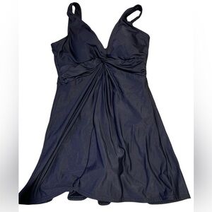 Miraclesuit Black One Piece Padded Swimsuit Beach Island Vacation Slimming